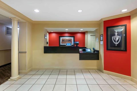 Extended Stay America Suites - Orlando - Convention Center - 6443 Westwood Hotel in Orlando