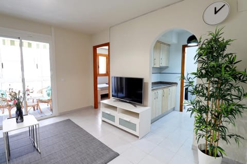 Apartamento Rafael, Torrevieja, Playa del Acequión Apartment in Torrevieja