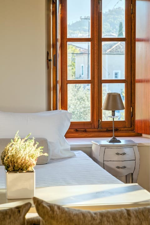 Mare Monte Luxury Suites Apartment hotel in Spetses