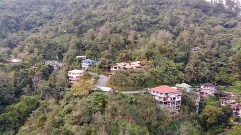 Baleh Boble Guesthouse Lodge nature in Cordillera Administrative Region