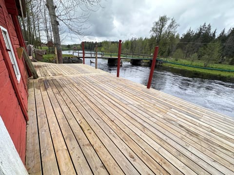 Natural landscape, Fishing, Sauna, River view