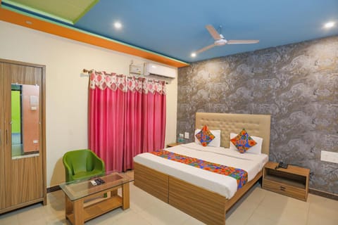 FabExpress Kriti Green Hotel in Varanasi