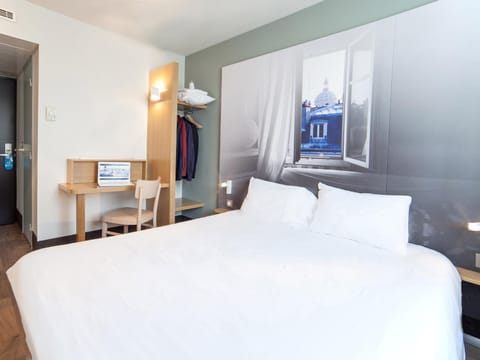 B&B HOTEL Paris Malakoff Parc Des Expositions | Vanves | VacationRenter