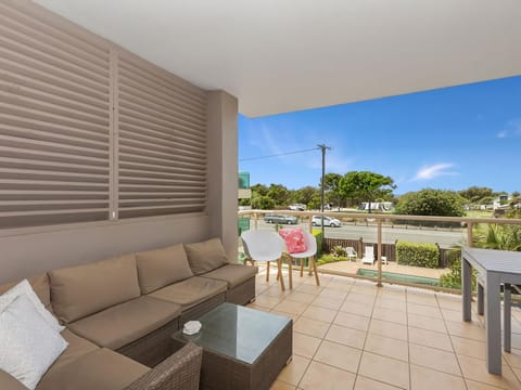 Beach Bliss Luxurious Apartment with Pool Condo in Kingscliff