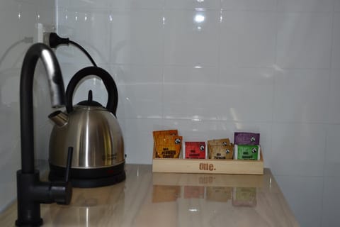 Coffee/tea facilities, Kitchen or kitchenette