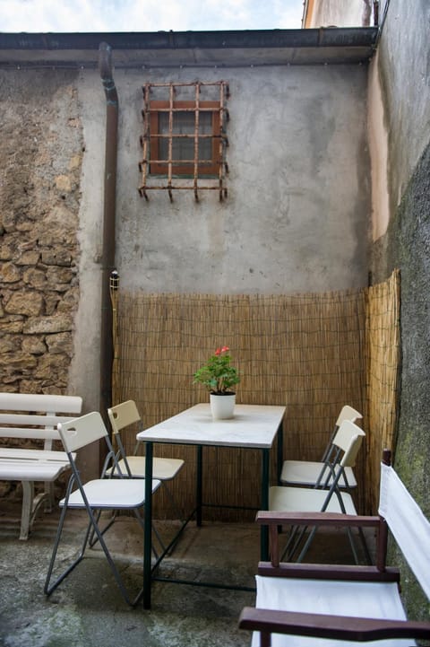 Borgo Antico - Torre Pugliola Apartment in Lerici