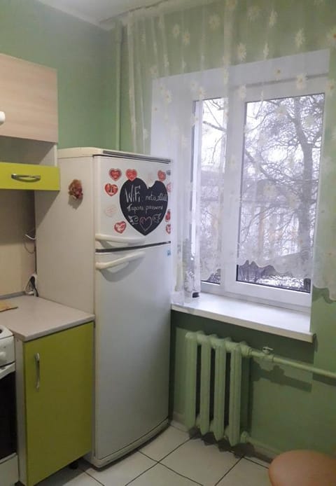 Своя аккуратная,очень теплая квартира на пл Шевченко-Shevchenko square Apartment in Kiev City - Kyiv
