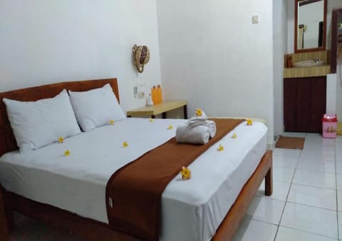 Seating area, Bedroom