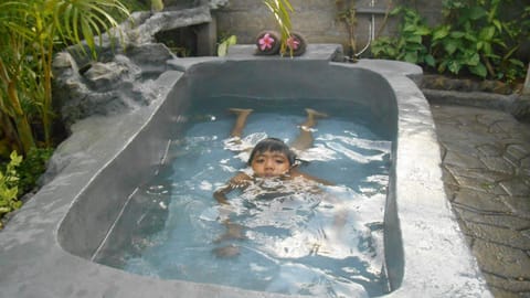 Garden, Pool view, Bath