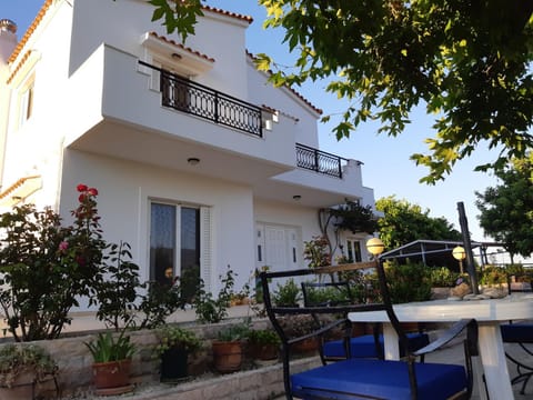 Swan House Panoramic View - Near the sea House in Kos, Greece