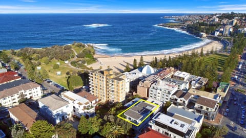 Property building, Day, Bird's eye view, Beach