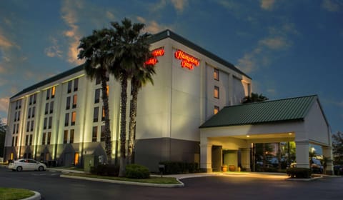 Hampton Inn Tampa-Veterans Expressway Hotel in Town N Country