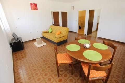 Large gardens 2 Apartment in Šibenik-Knin County, Croatia