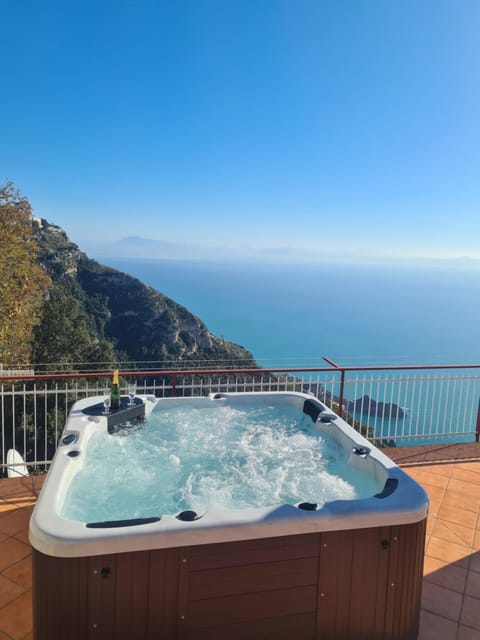 Villa il Dolce Tramonto Condo in Furore