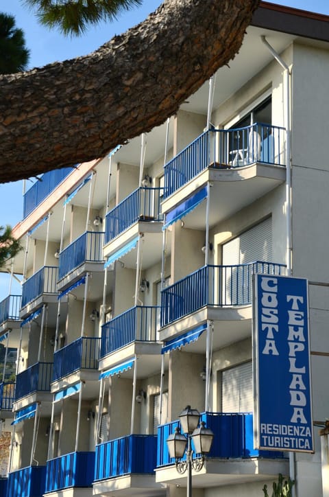 Property building, Day, Sea view
