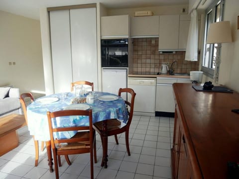 Appartement familial à Carnac, 3 pièces, 50m², Wifi, proche Grande Plage, parking, animal accepté - FR-1-477-142 Apartment in Carnac