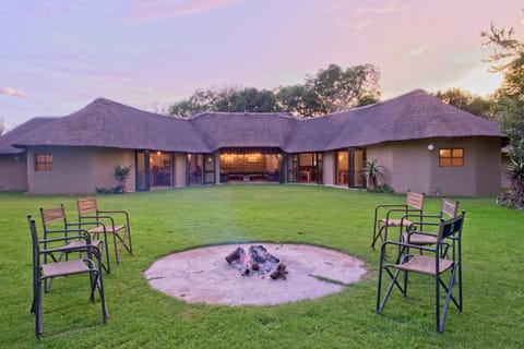 Chrislin African Lodge Capanno nella natura in Eastern Cape
