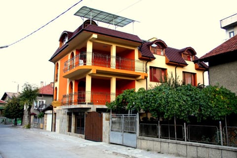 Property building, Street view