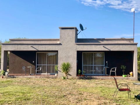 Property building, Patio, Facade/entrance