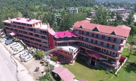 Hotel Valley View Hotel in Himachal Pradesh