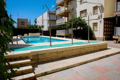 APARTAMENTO - WIFI FREE - PISCINA - 50 M PLAYA Apartment in Salou