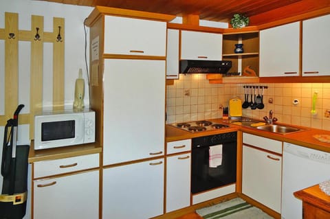 Apartment in F gen with parking space Condo in Uderns