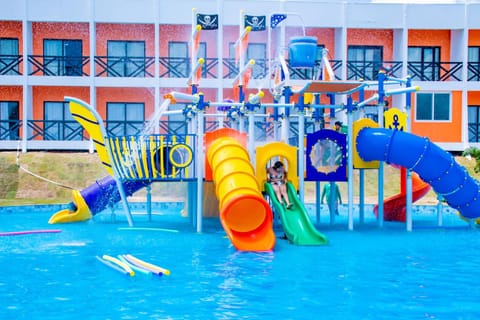 Aqua park, Swimming pool