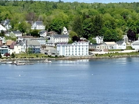 Fort Knox Inn Inn in Bucksport