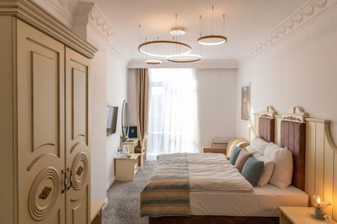 ATLAS HOUSE Luxury Suites Bed and Breakfast in Plovdiv