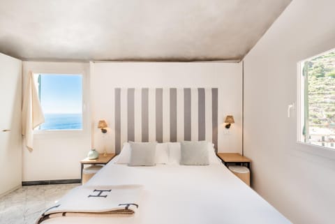 La Torretta Lodge Bed and Breakfast in Manarola