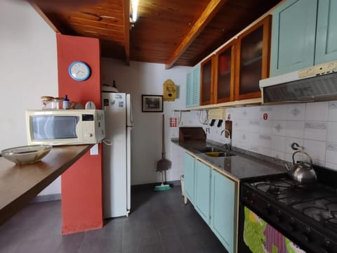 Kitchen or kitchenette, dishwasher, minibar, oven, pet friendly, stove