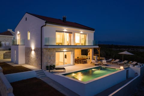 Villa Olea, luxury retreat with nature blend Villa in Novalja