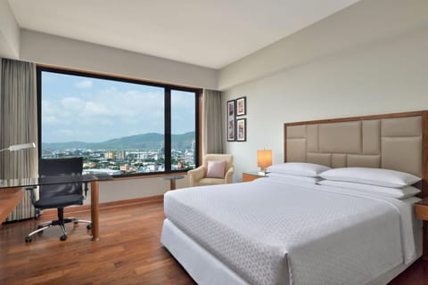 Four Points by Sheraton Navi Mumbai, Vashi Hotel in Maharashtra