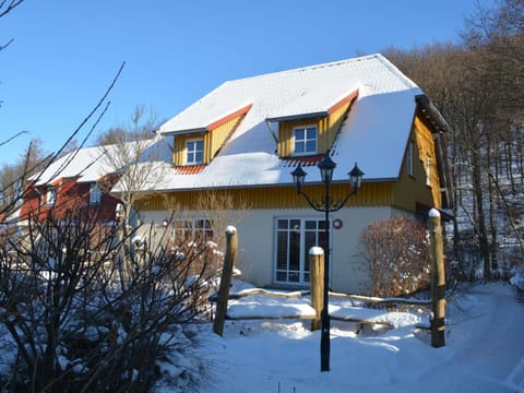 Holiday home in Wernigerode with a shared pool Haus in Wernigerode