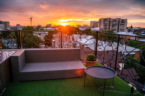 Balcony/Terrace, Area and facilities, Location, Sunrise, Sunset