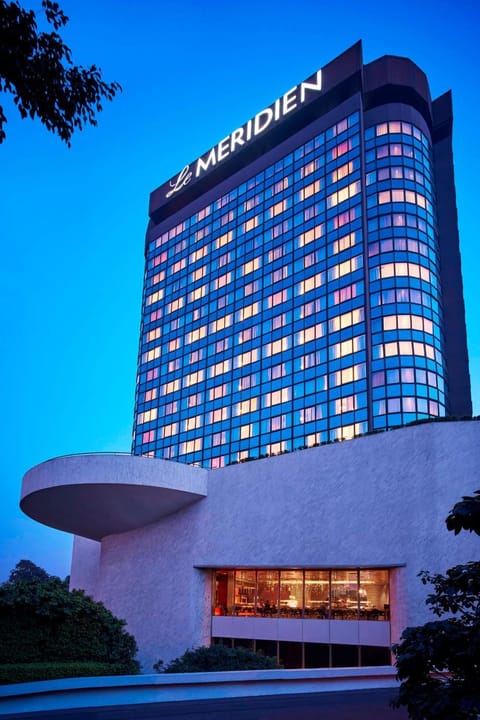 Le Meridien New Delhi Hotel in New Delhi