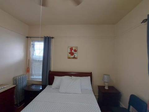 Crsytal Chateau Room Rental Alojamento de férias in Flatbush