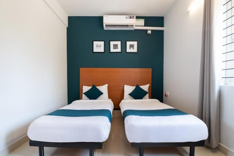 Hotel Executive Stays Yelahanka New Town Hotel in Bengaluru