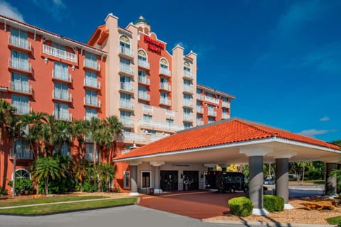 Sheraton Suites Fort Lauderdale at Cypress Creek Hotel in Oakland Park