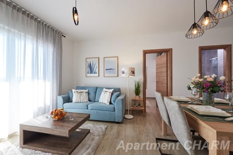 Luxury apartment Charm with pool Condominio in Trogir