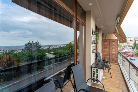 Patio, Balcony/Terrace