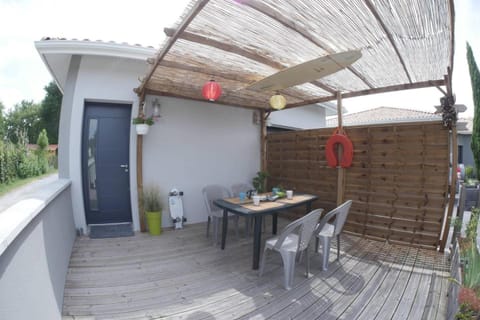 Patio, Balcony/Terrace, Balcony/Terrace