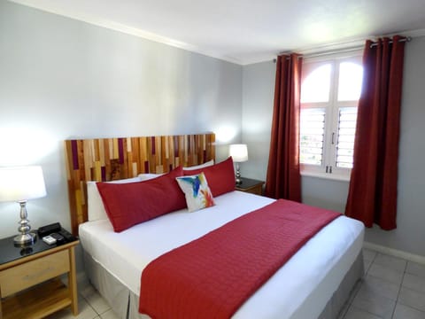 Beach One Bedroom Suite A17 Appartement-Hotel in Ocho Rios