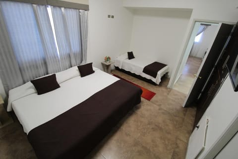 Juku Hostal Bed and Breakfast in Calama
