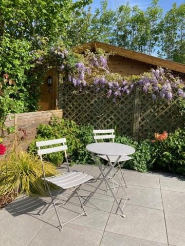 Property building, Spring, Garden view