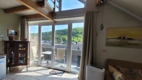 Ahrtal Vier Sterne Ferienwohnungen Alexandra Weiler Panorama Apartment in Bad Neuenahr-Ahrweiler