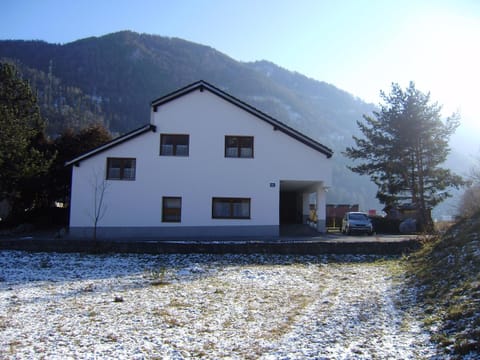 Property building, Winter