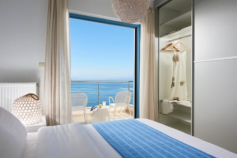 Bedroom, Sea view