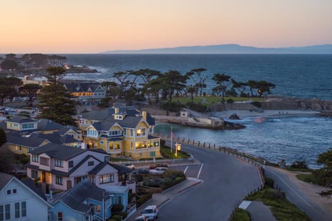 Seven Gables Inn on Monterey Bay, A Kirkwood Collection Hotel Inn in Pacific Grove