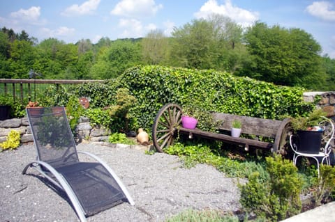 BBQ facilities, Garden, Balcony/Terrace, Landmark view